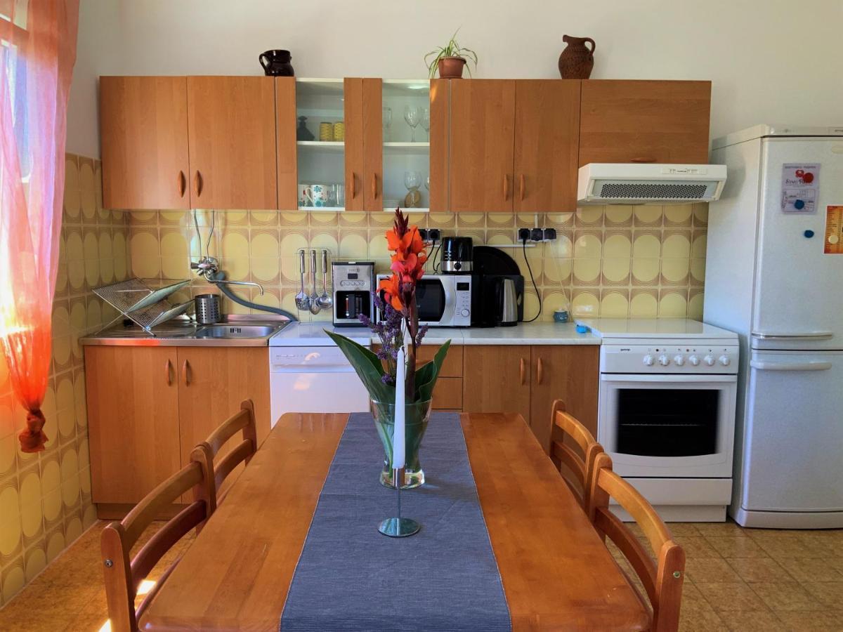 Apartment Agava Istria - Family Vacation Rental With Free Parking, Garden, Wifi Ližnjan المظهر الخارجي الصورة